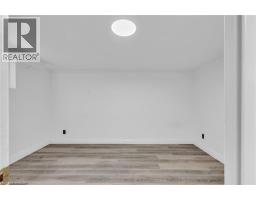 72 MASSEY Avenue - 31