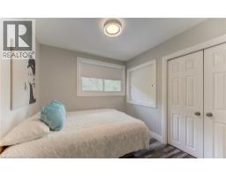 619 FOREST HILL Drive - 23