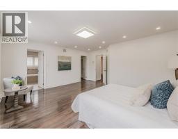 498 THOMAS SLEE Drive - 31