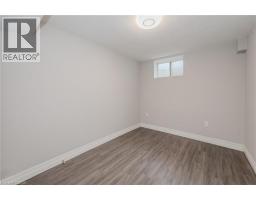 498 THOMAS SLEE Drive - 44