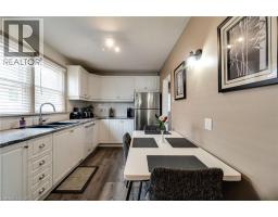 43 BRICK Street - 17