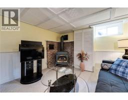 43 BRICK Street - 32