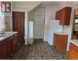 20 FAIRVIEW Avenue - 14