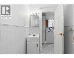 73 TUXEDO Avenue N - 18