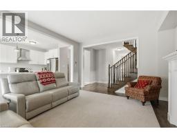 27 ROBBINS Ridge - 10