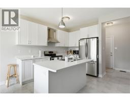 27 ROBBINS Ridge - 14