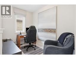 27 ROBBINS Ridge - 38