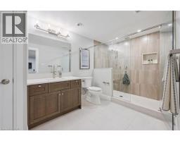33 WATERLOO Street - 25
