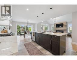 33 WATERLOO Street - 7