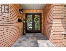 3334 TRELAWNY Circle - 2