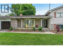 1091 COCKSHUTT Road - 44