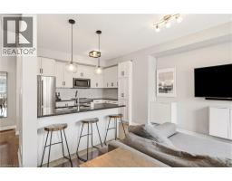 392 CRANBROOK Common - 20