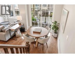 392 CRANBROOK Common - 21