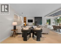 298 STRATHCONA Drive - 10