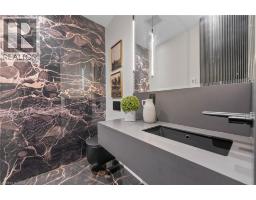 298 STRATHCONA Drive - 12