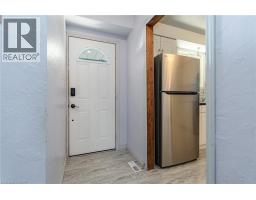 162 PARKSIDE Drive E - 21