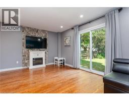 162 PARKSIDE Drive E - 28