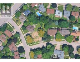 4 SHERWOOD Drive - 2