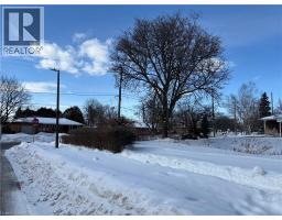 4 SHERWOOD Drive - 5