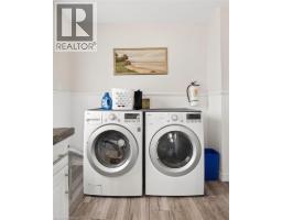 154 GRAHAM Crescent - 13