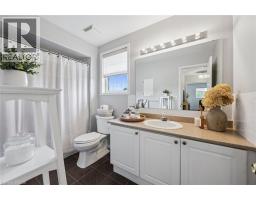 24 WATSON Crescent - 25