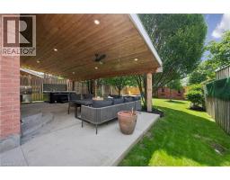 24 WATSON Crescent - 31