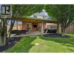 24 WATSON Crescent - 39