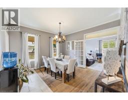 32 CLENCH Avenue - 11