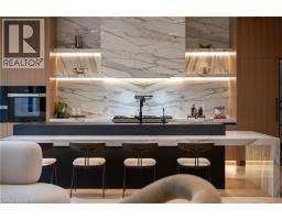 65 EDGECROFT Road - 12