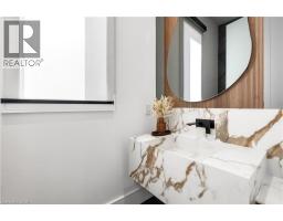 65 EDGECROFT Road - 18