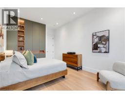 65 EDGECROFT Road - 30