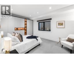65 EDGECROFT Road - 38