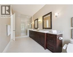 596 REGAL Place - 24