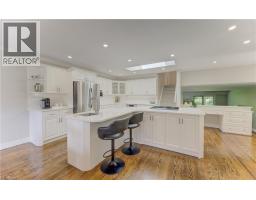 93 BRIARGATE Drive - 18