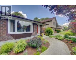 93 BRIARGATE Drive - 4