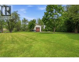 318 FREELTON Road - 40