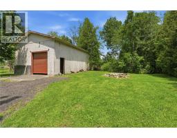 318 FREELTON Road - 41