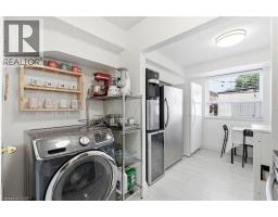 475 CLARIDGE Road UnitNo. 4 - 12