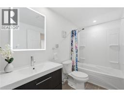 475 CLARIDGE Road UnitNo. 4 - 24