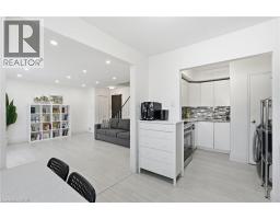 475 CLARIDGE Road UnitNo. 4 - 8