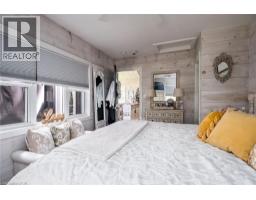 516 FIFTH ST Street N - 31