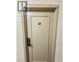 2373 E KING Street E UnitNo. 37 - 5