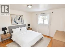 682 MOHAWK Road W - 25