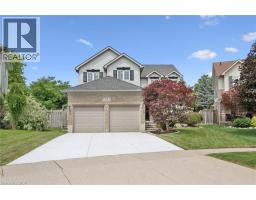 79 WADSWORTH Crescent - 2
