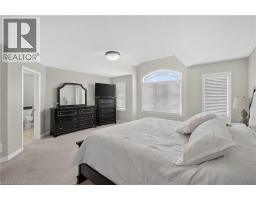 5 NARBONNE Crescent - 33