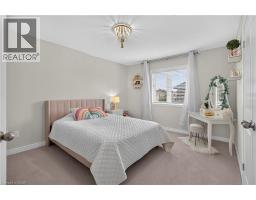 5 NARBONNE Crescent - 38