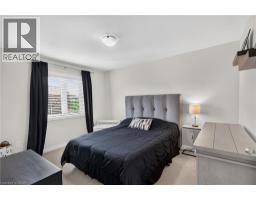 5 NARBONNE Crescent - 39
