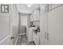 5 NARBONNE Crescent - 42