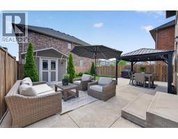 5 NARBONNE Crescent - 47