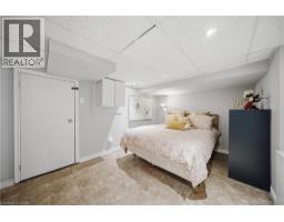 107 QUEEN Street S - 16